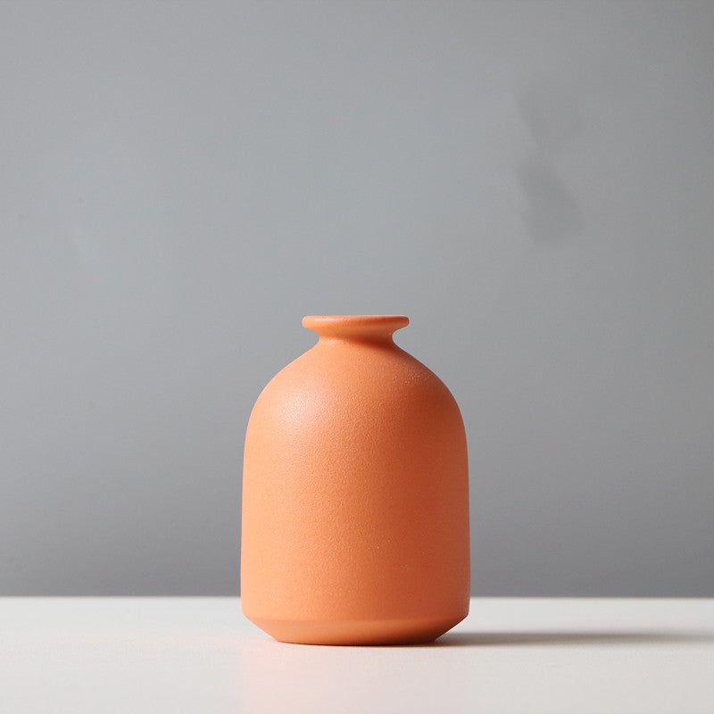 The Eira - Slender Neck Ceramic Vase