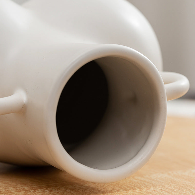 The Forma | Sculptural Body Vase