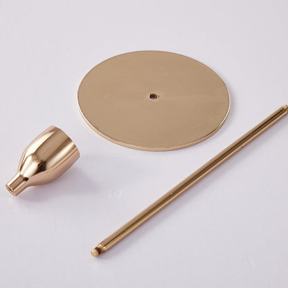 The Lys | Minimalist Candlestick Holder